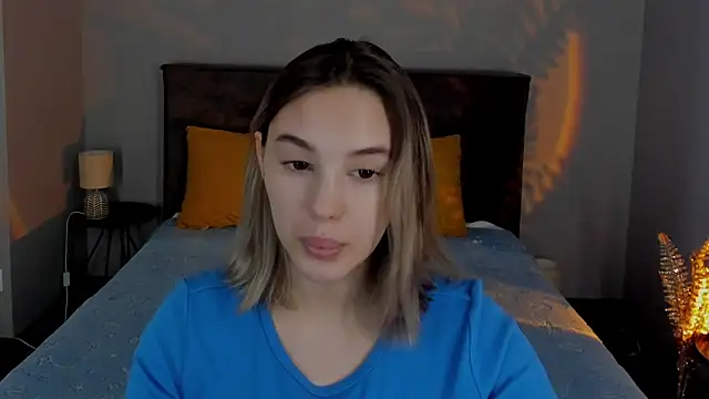 Snapshot of AngelicaKleee chatting on January 24, 5:10 am AngelicaKleee online show from January 24, 5:10 am