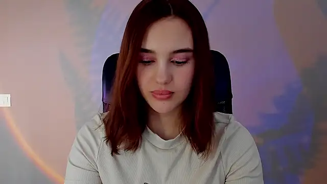 Snapshot of AngelicaKleee chatting on March 8, 4:45 am AngelicaKleee online show from March 8, 4:45 am