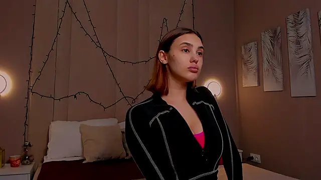 Snapshot of AngelicaKleee chatting on September 18, 1:40 am AngelicaKleee online show from September 18, 1:40 am