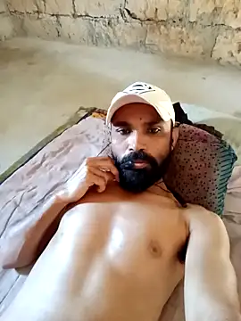 mojmasti143 online show from February 1, 8:50 am