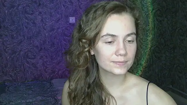 Snapshot of CurlyNed chatting on February 7, 4:03 pm CurlyNed online show from February 7, 4:03 pm