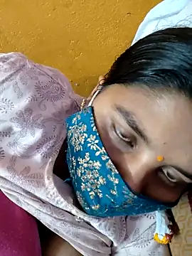 Snapshot of sweet_suman chatting on March 7, 5:06 pm sweet suman online show from March 7, 5:06 pm