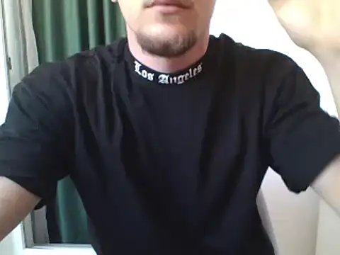 Snapshot of couplehot992 chatting on March 10, 12:04 pm couplehot992 online show from March 10, 12:04 pm