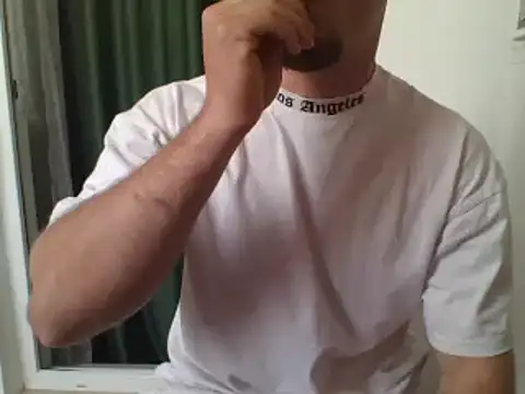 Snapshot of couplehot992 chatting on March 11, 2:29 pm couplehot992 online show from March 11, 2:29 pm