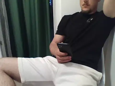 Snapshot of couplehot992 chatting on March 12, 5:17 pm couplehot992 online show from March 12, 5:17 pm