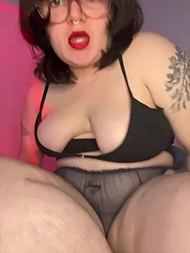 Snapshot of _dwhorekin_ chatting on March 16, 12:44 pm dwhorekin online show from March 16, 12:44 pm