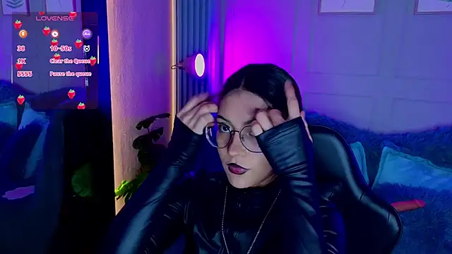 Abbydreams  online show from March 7, 8:06 pm