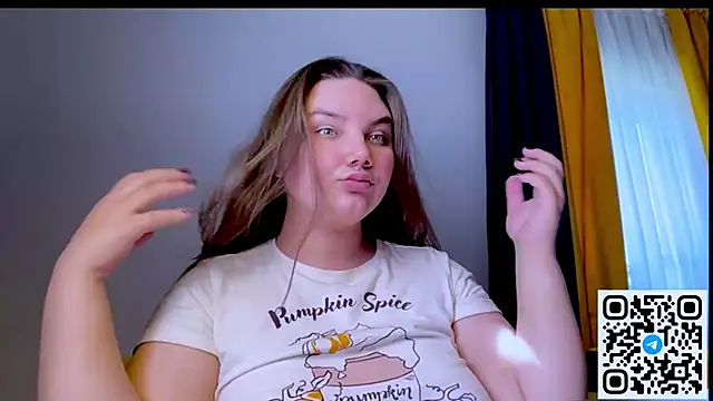 Dreamyblushfairy online show from May 23, 2:32 pm