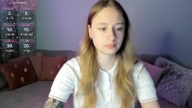 Haley Vixen online show from June 9, 8:04 am