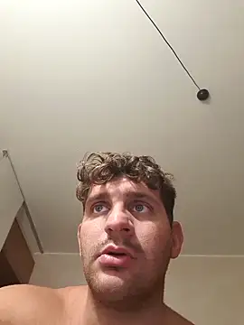 michemichemiche8 online show from September 23, 5:38 pm