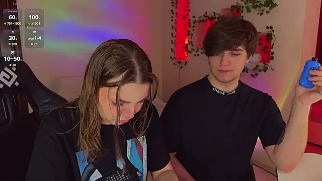 RobertAndLinela online show from March 20, 2:05 am