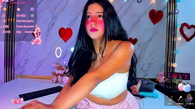 Snapshot of Lana_Parker_01 chatting on May 28, 1:14 am Lana Parker 01 online show from May 28, 1:14 am