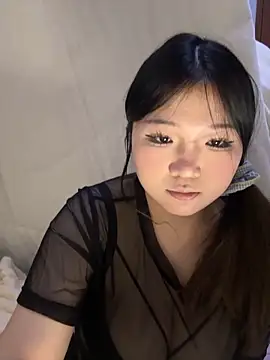 Snapshot of Happyou2 chatting on January 24, 1:14 pm Happyou2 online show from January 24, 1:14 pm