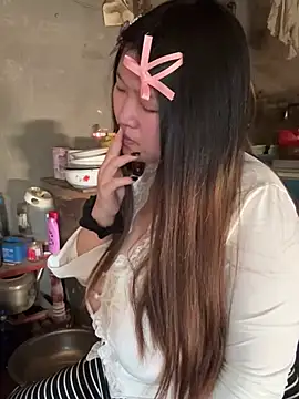 Snapshot of Happyou2 chatting on March 14, 4:10 am Happyou2 online show from March 14, 4:10 am