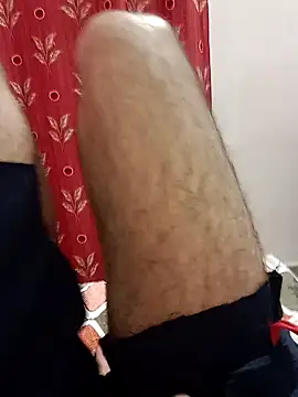 Snapshot of playboyz77 chatting on December 30, 3:47 am playboyz77 online show from December 30, 3:47 am