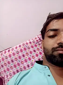 Snapshot of playboyz77 chatting on January 7, 3:14 am playboyz77 online show from January 7, 3:14 am