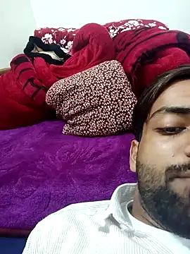 Snapshot of playboyz77 chatting on January 8, 10:26 am playboyz77 online show from January 8, 10:26 am