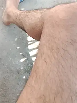 Snapshot of playboyz77 chatting on January 9, 6:17 am playboyz77 online show from January 9, 6:17 am