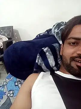 Snapshot of playboyz77 chatting on January 26, 12:54 pm playboyz77 online show from January 26, 12:54 pm