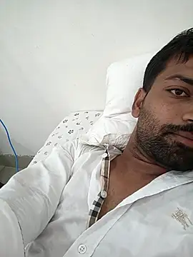 Snapshot of playboyz77 chatting on September 28, 4:18 am playboyz77 online show from September 28, 4:18 am