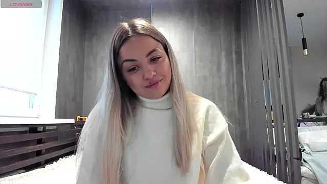 Mia   murrr online show from November 11, 2:11 am