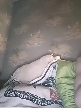 Snapshot of Rumplestiltskin927 chatting on March 31, 1:07 am Rumplestiltskin927 online show from March 31, 1:07 am