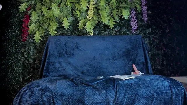 Samantha  cooper online show from February 19, 5:27 pm