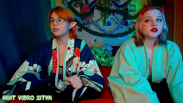 TrickyKitsune online show from January 18, 1:37 pm