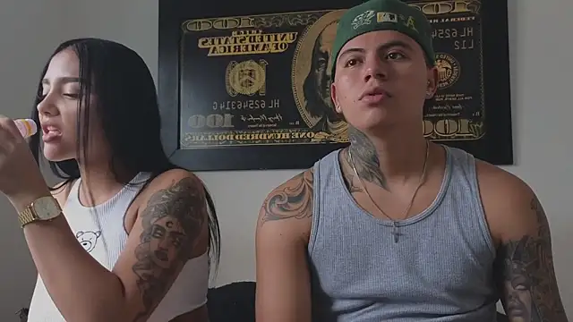 Snapshot of Thiago_x_Sahara chatting on September 10, 2:06 pm Thiago x Sahara online show from September 10, 2:06 pm