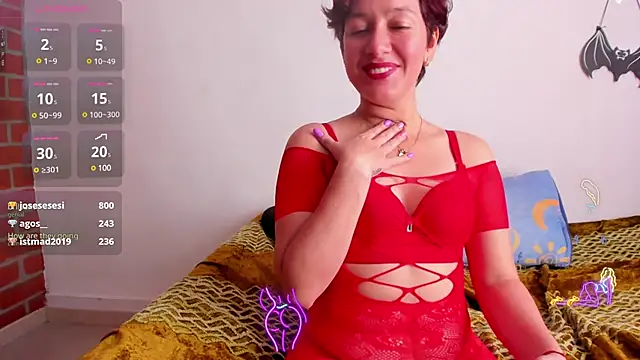 Laura hellss online show from February 3, 6:07 pm