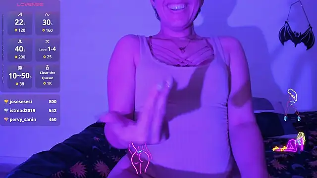 Laura hellss online show from February 19, 2:44 am