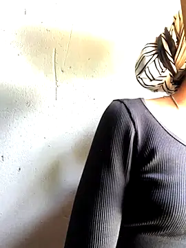 Snapshot of xxSexyTalia28 chatting on October 8, 11:52 am xxSexyTalia28 online show from October 8, 11:52 am