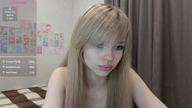 emodreamgirl online show from July 17, 6:13 pm