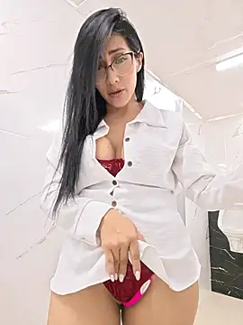 Snapshot of Isabellitasexi38 chatting on July 26, 8:49 pm Isabellitasexi38 online show from July 26, 8:49 pm