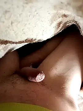 Daniel32hot online show from December 25, 6:09 am