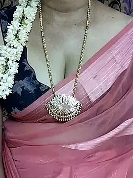 Snapshot of kavi-99 chatting on June 12, 5:23 pm kavi-99 online show from June 12, 5:23 pm