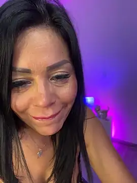 KarolRubi1 online show from April 12, 3:55 am