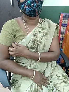 Snapshot of Tamil_roja69 chatting on June 5, 1:50 pm Tamil roja69 online show from June 5, 1:50 pm