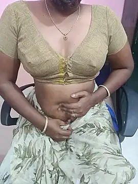 Snapshot of Tamil_roja69 chatting on June 14, 2:30 pm Tamil roja69 online show from June 14, 2:30 pm