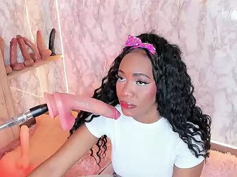 whiitneyfox online show from January 17, 4:39 am