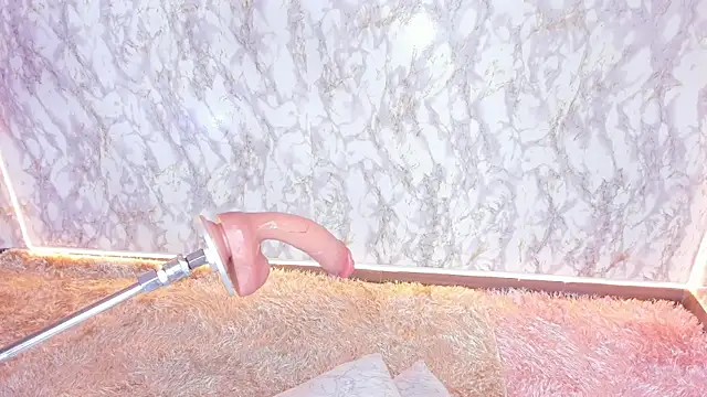 whiitneyfox online show from March 7, 5:18 am