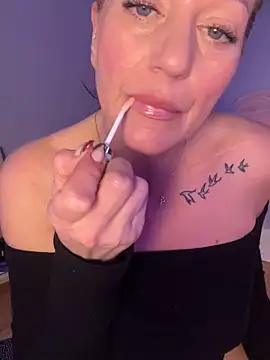 AlessasRoom online show from March 18, 5:38 pm