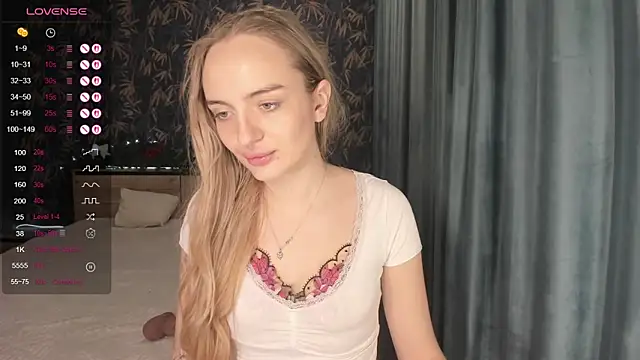 A delina online show from December 20, 4:36 pm