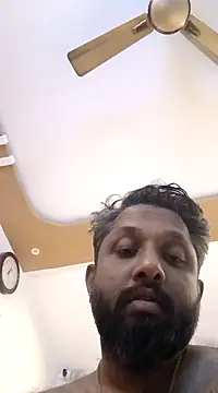 Snapshot of carria_homes chatting on January 21, 3:04 am carria homes online show from January 21, 3:04 am