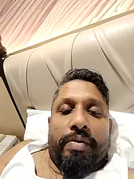 Snapshot of carria_homes chatting on February 7, 11:56 am carria homes online show from February 7, 11:56 am