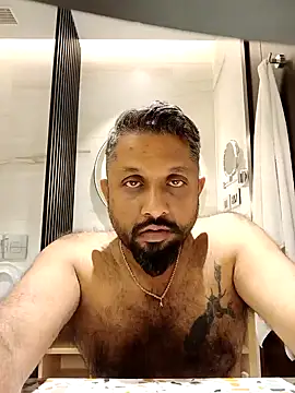 Snapshot of carria_homes chatting on February 7, 10:41 pm carria homes online show from February 7, 10:41 pm