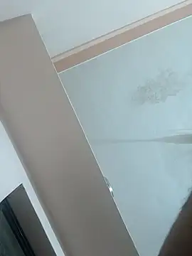 Snapshot of carria_homes chatting on February 21, 4:40 am carria homes online show from February 21, 4:40 am