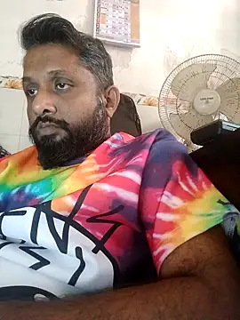 Snapshot of carria_homes chatting on March 5, 8:32 am carria homes online show from March 5, 8:32 am