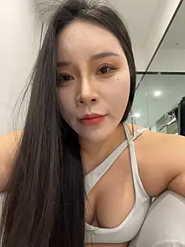 Caicai-a online show from March 2, 4:36 pm