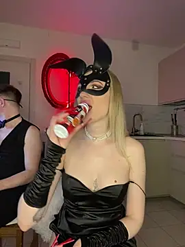 SOFYandMIKE online show from March 14, 7:52 pm